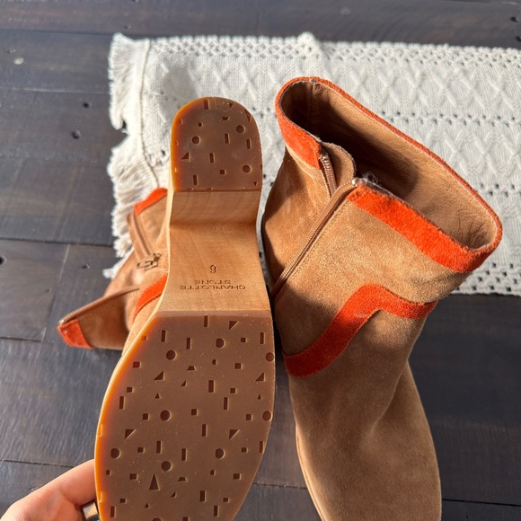 Charlotte Stone | Paz Clog Boot in Caramel Size 6 - Picture 4 of 4